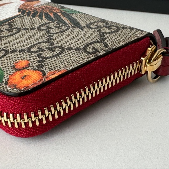 Gucci GG Supreme Tian Print Zip Around Card Case Wallet Beige Multicolor Red - Picture 5 of 10